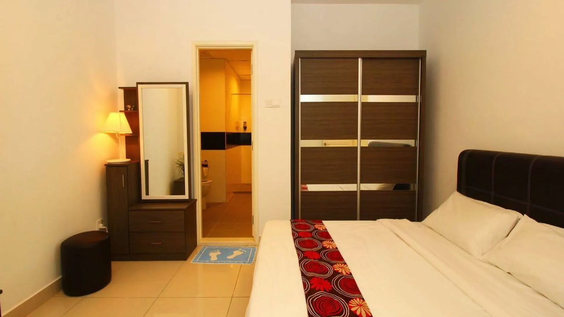 Mansion One Service Apartment George Town 3*,