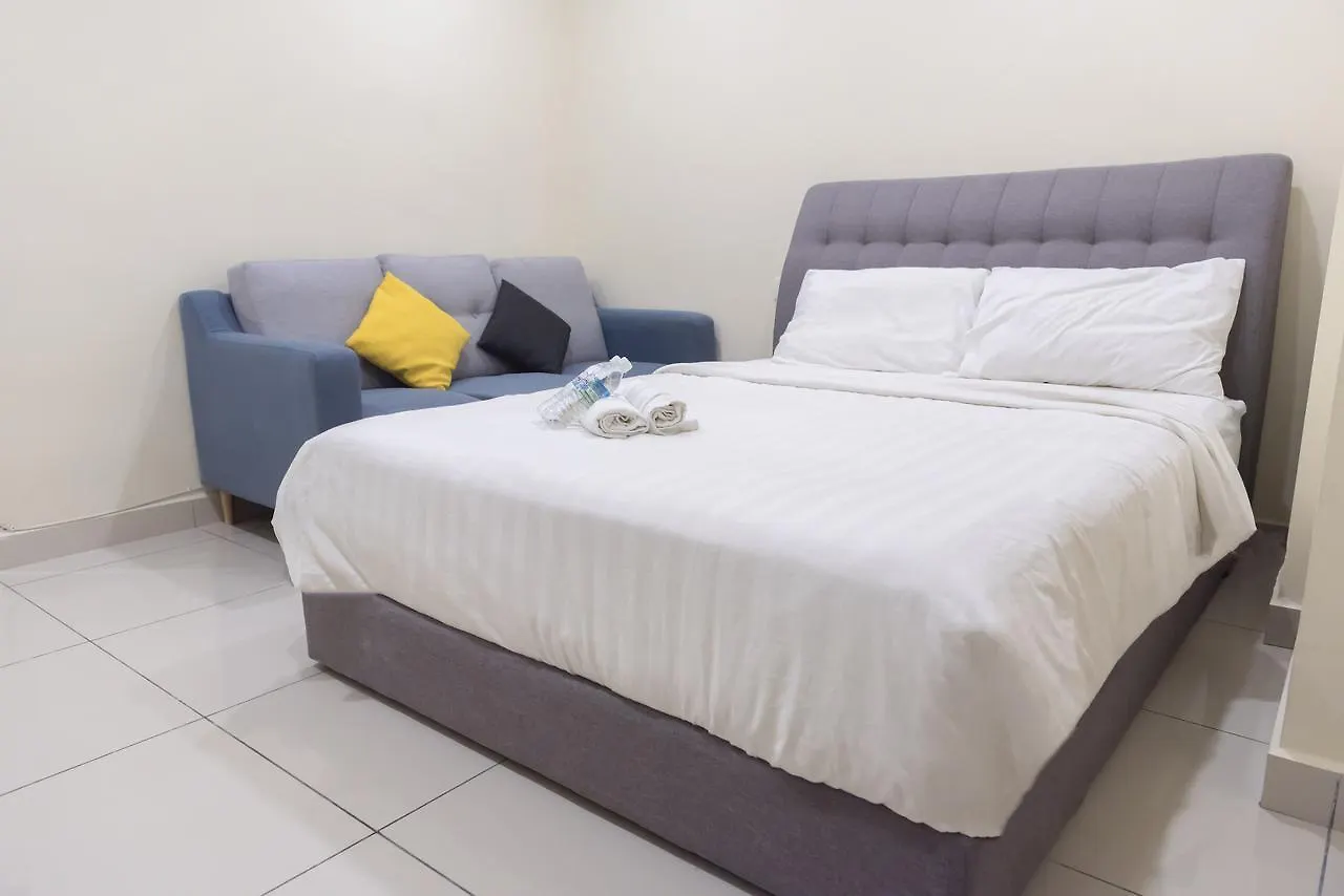 Mansion One Service Apartment George Town Guest house